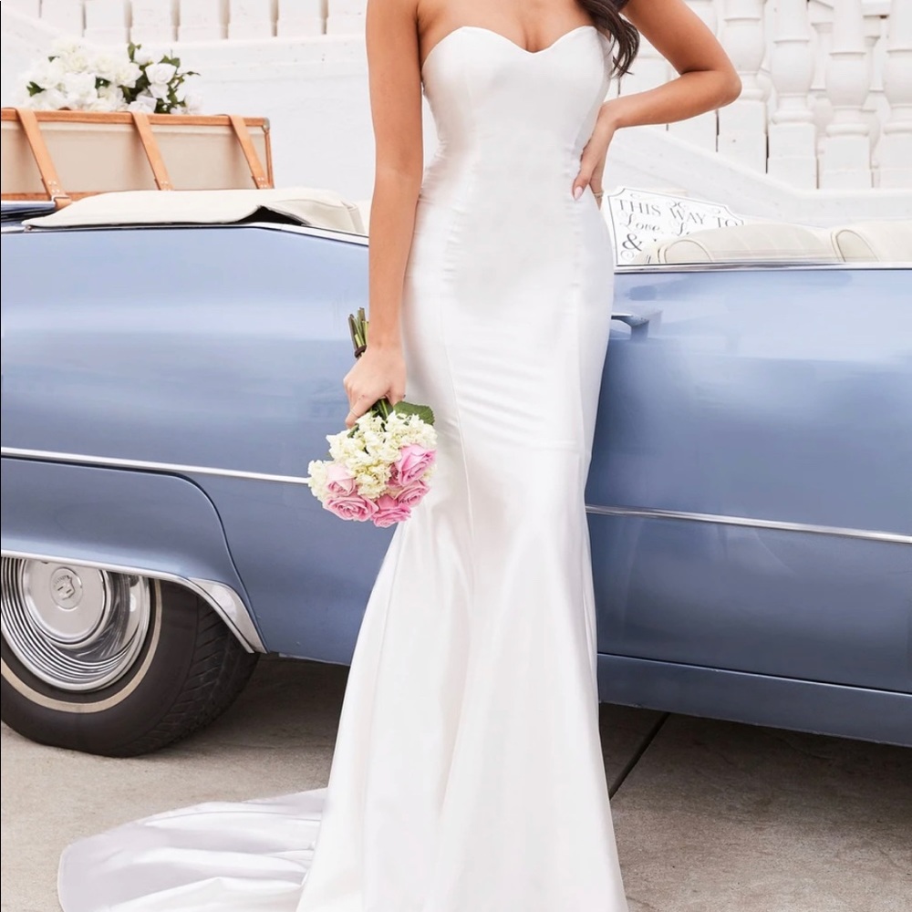 Fishtail White Gown